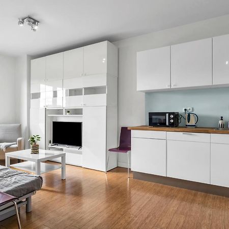 1Br New Apt 20Min Centre Parking Varsavia Esterno foto
