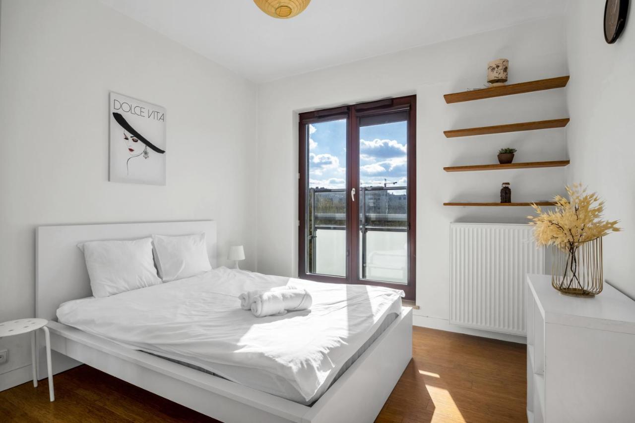 1Br New Apt 20Min Centre Parking Varsavia Esterno foto